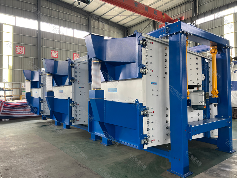 菏澤石英砂篩分困境破解記：銀星機械方形搖擺篩如何實現高精度與低成本兼得？